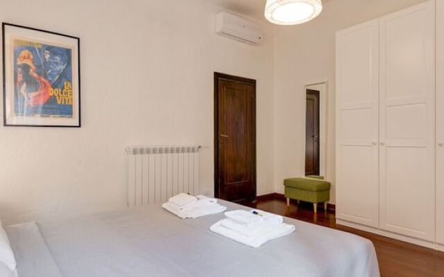 Rome as you feel - Chiavari 38 Apartment