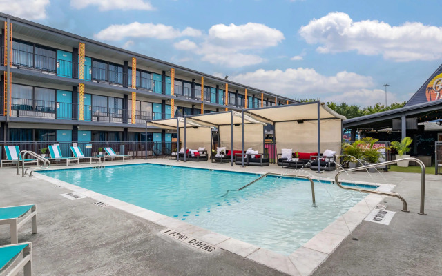 Heights House Hotel - Houston Heights Downtown, an Ascend Collection Hotel