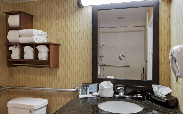 Hampton Inn Myrtle Beach Broadway at the Beach