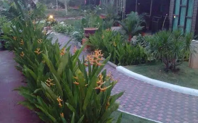 The Manor Beach Resort