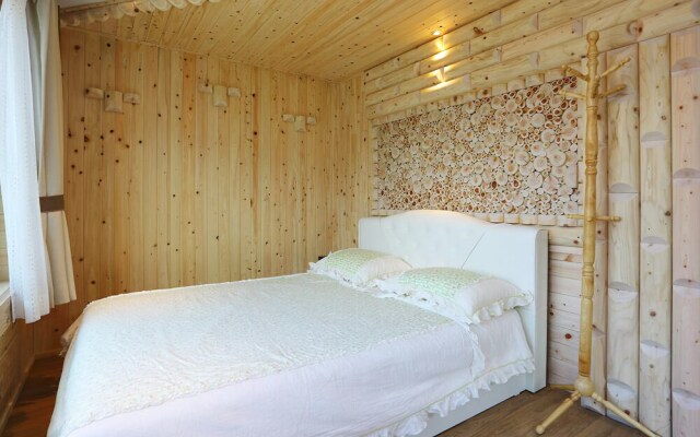 Suncheon Golden Lakeside Pension