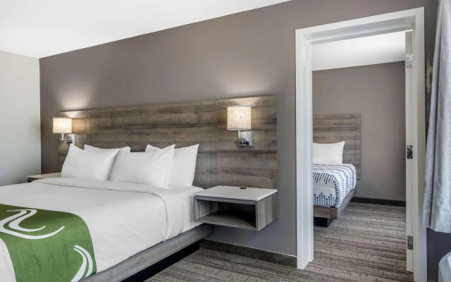 Quality Inn & Suites Amsterdam