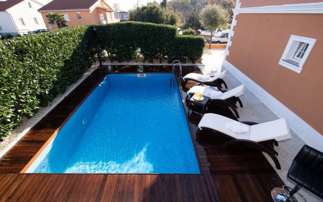Pool Villa Relax