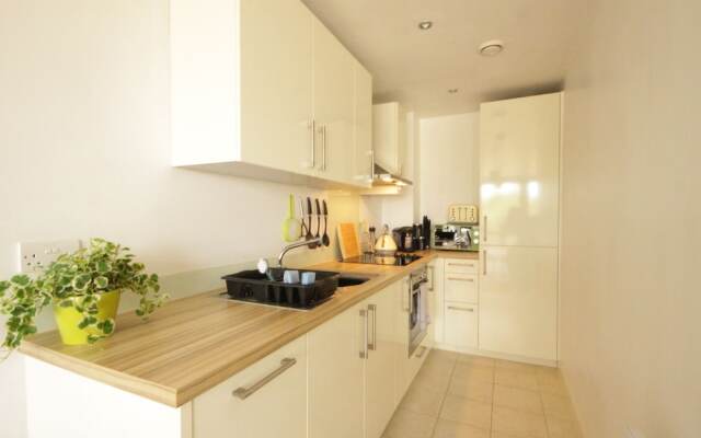 Marina Water View Apartment