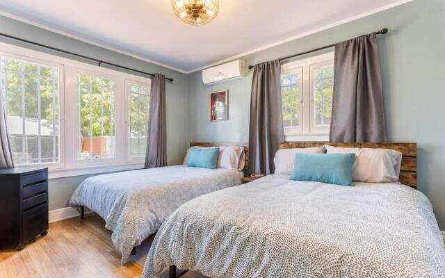 Stunning Home In La Near Hollywood