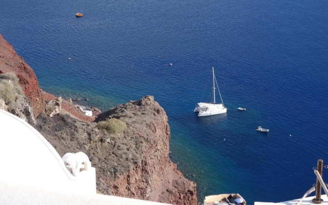 Top Oia