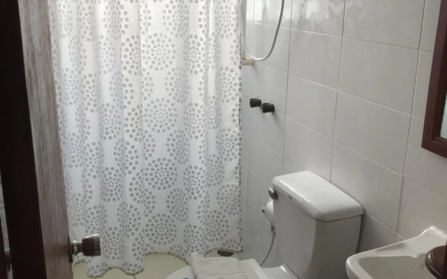 Tongmee Guest House