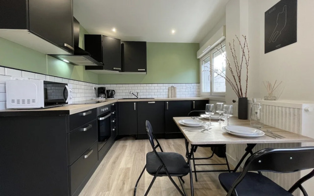 Apartment in Le Mans Near Train Station