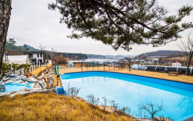 Daebudo Ciel Glamping Pension