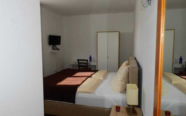 La Chacra Pension