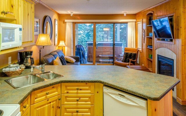 Snow Creek Village #48 By Bear Country
