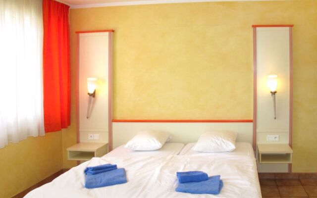Grimaud (MAX310)