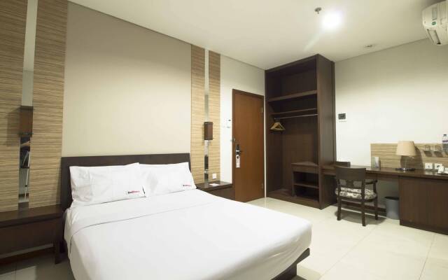 RedDoorz @ Thamrin Residence