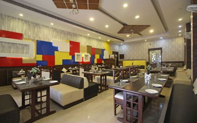 OYO 5183 Hotel Subhadra Residency