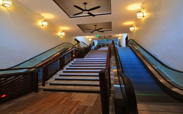 Hainan Mount Qixian Tang Hotel