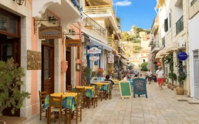 Glyfada Villas