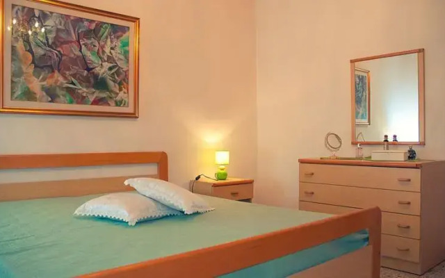Nausicaa Apartments