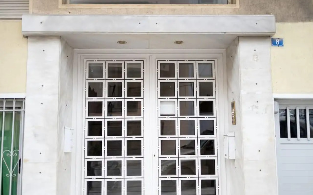 Massive 2-apartment Combo Unbeatable Acropolis Views Sleeps 9