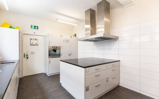 Hyve Hotel Basel - Hostel