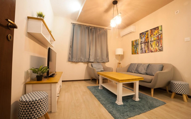 Апартамент РАЙНОВИ