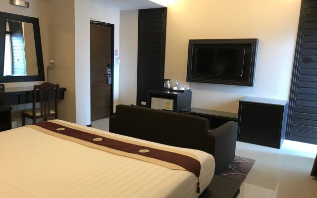 Lulu Hotel