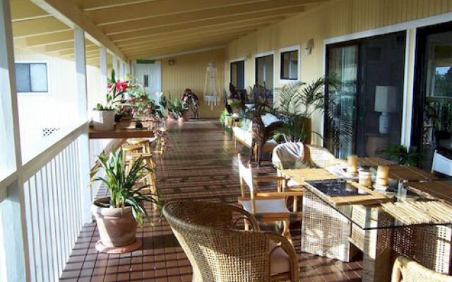 Hale Hualalai Bed & Breakfast