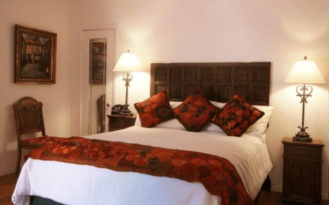 Villa Thornhill