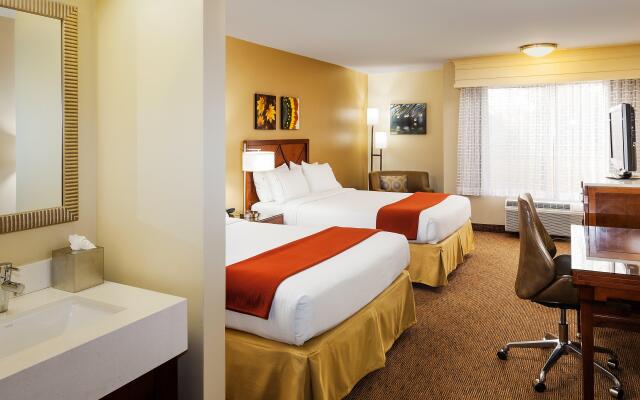 Holiday Inn Express Simi Valley, an IHG Hotel