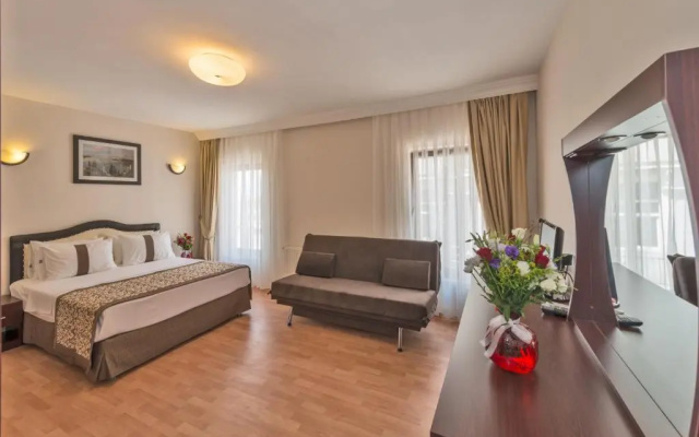 Taxim Marin Hotel
