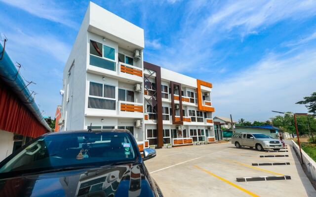 O2 Hotel Sakonnakhon