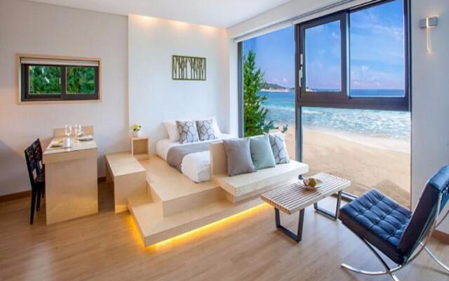 Gosung La Henne Pull Villa J