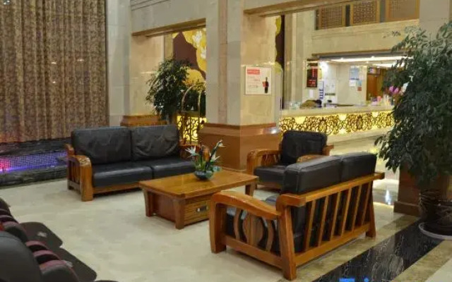 Yunqi Hotel