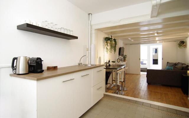 Cosy apartment right in the city center with AIRCO!