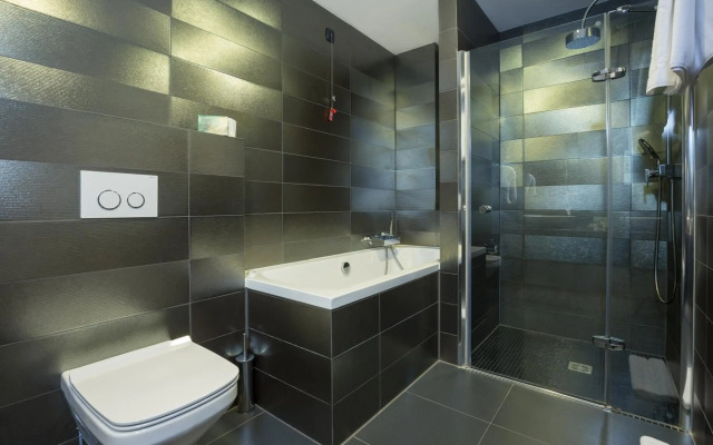 Emerald Hotel Pristina, Kosovo