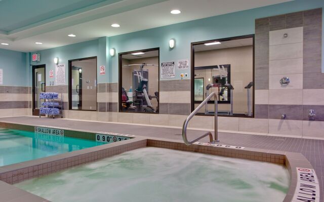 Holiday Inn Express & Suites Ottawa West - Nepean by IHG