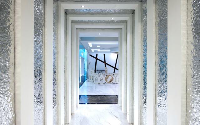 25000sqft Grand Luxe Villa PJ 13BR 42Pax