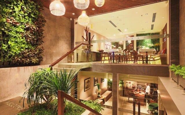 Cherry Boutique Hotel