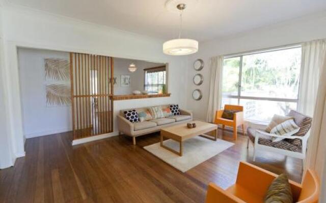 Ron's Beach House