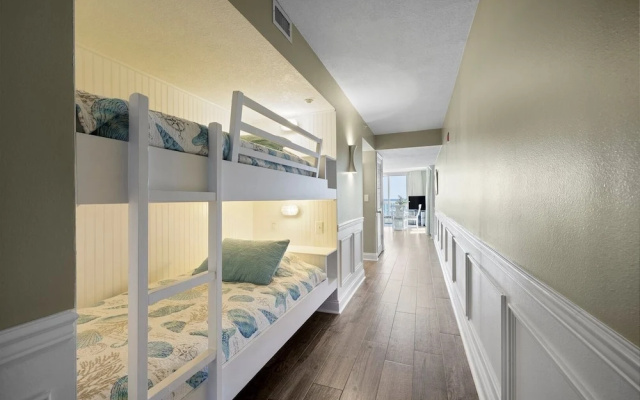 Pelican Beach 1411 1 Bedroom Condo by Pelican Beach Management