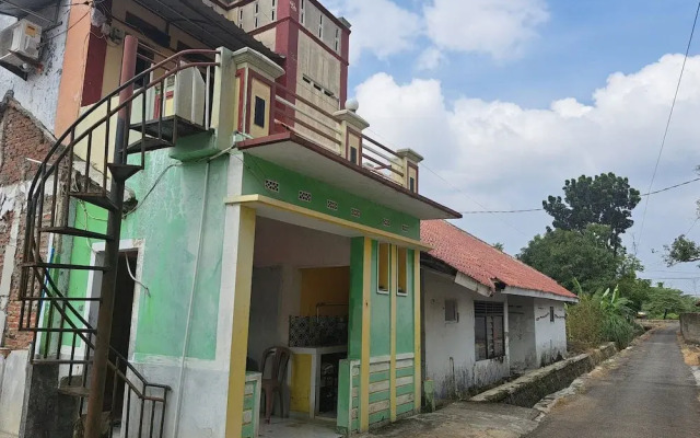 Hotel O Jati Guest House