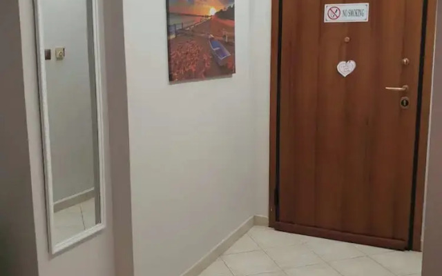 Piraeus Seaside Apartment Escape