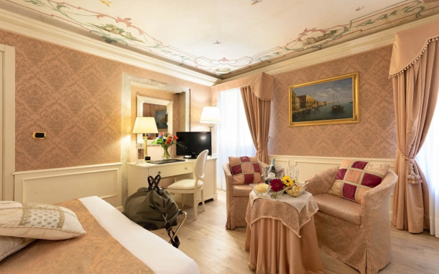 Duodo Palace Hotel