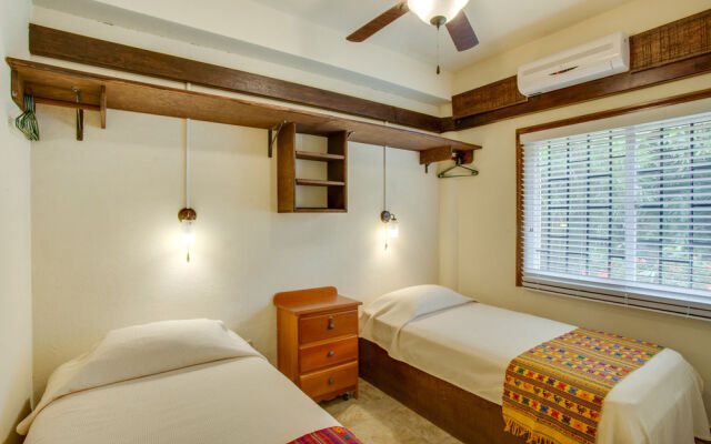 Buttonwood Belize