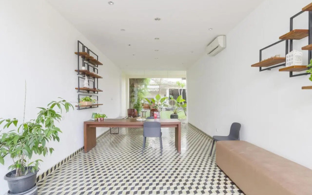 Rumah Colombo by RedDoorz
