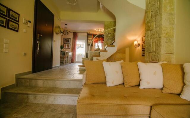 Dreamcatcher Luxury Villa, 1 min walk to beach