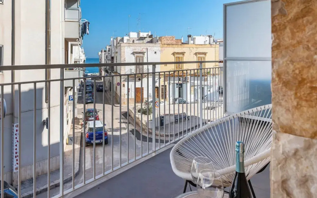 Marina Apartment 100m From Sea