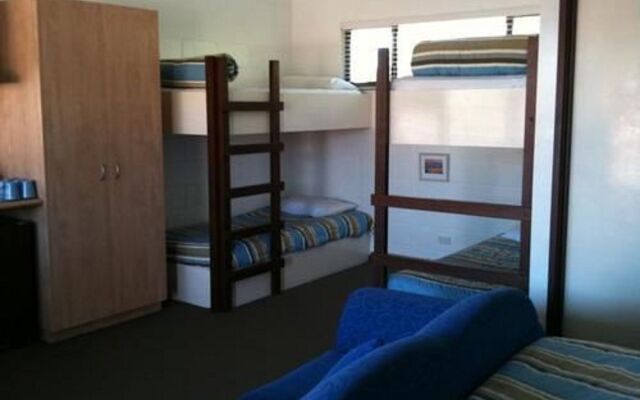 Moffat Beach Motel Caloundra