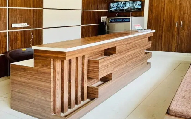 Capital O 82092 Hotel Bal Residency