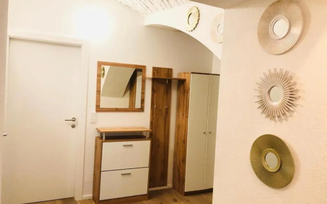 Atelier - Apartment with Garden