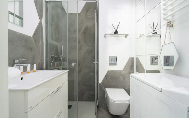 Comfortable Studio in Poznan by Renters